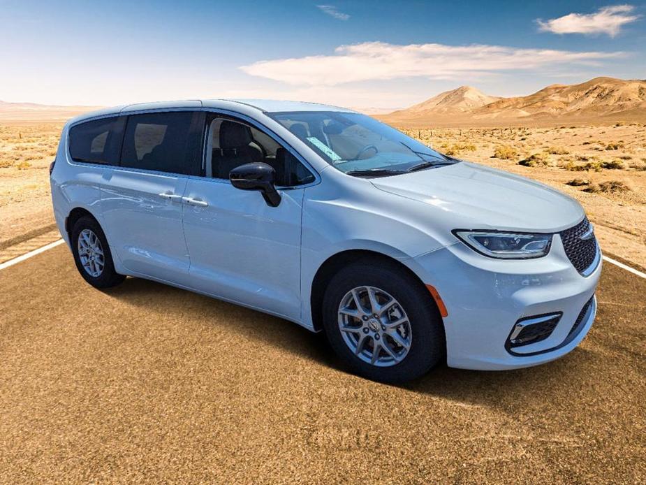 new 2024 Chrysler Pacifica car, priced at $39,748