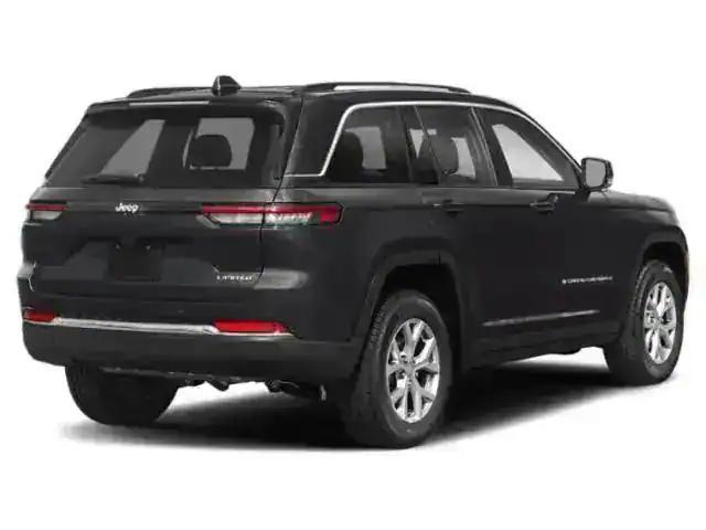 new 2025 Jeep Grand Cherokee car, priced at $39,494