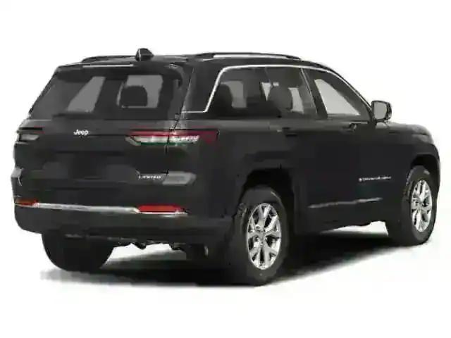 new 2025 Jeep Grand Cherokee car, priced at $38,494