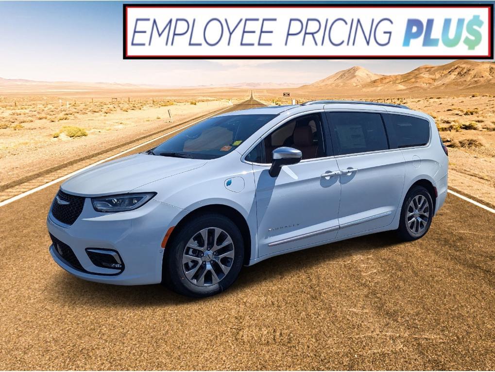 new 2025 Chrysler Pacifica Hybrid car, priced at $54,041