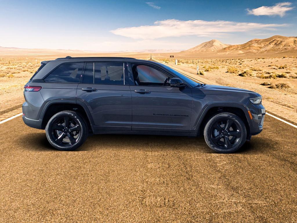 new 2025 Jeep Grand Cherokee car, priced at $41,256