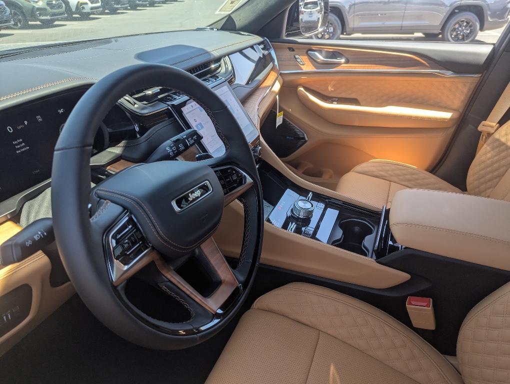 new 2025 Jeep Grand Cherokee L car, priced at $71,225