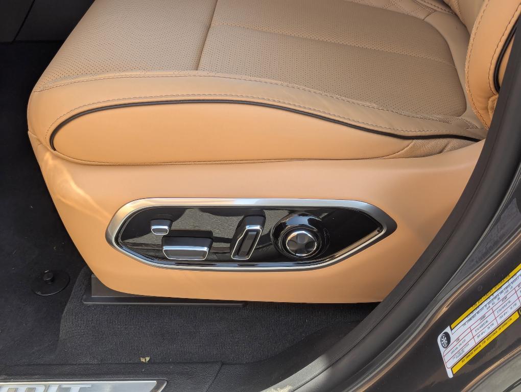 new 2025 Jeep Grand Cherokee L car, priced at $71,225