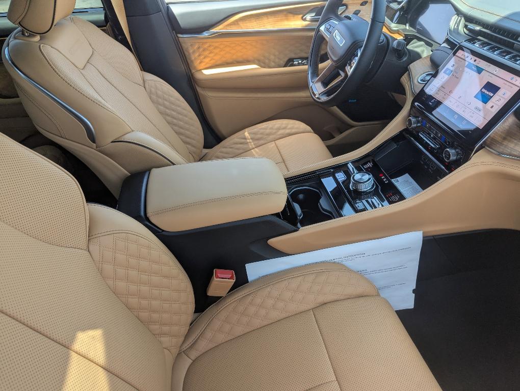 new 2025 Jeep Grand Cherokee L car, priced at $71,225