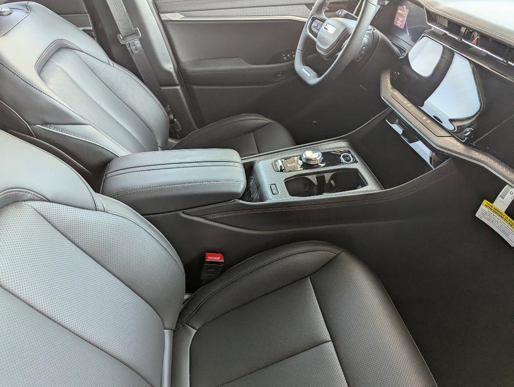 new 2025 Jeep Wagoneer S car, priced at $59,674