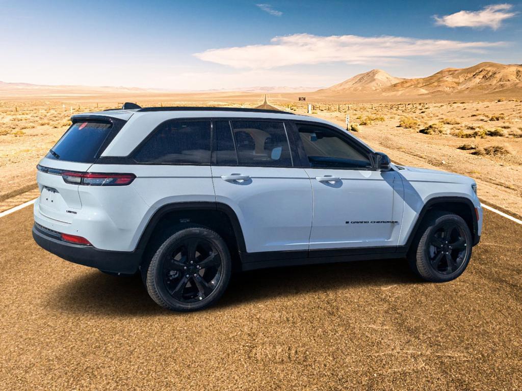 new 2025 Jeep Grand Cherokee car, priced at $42,916