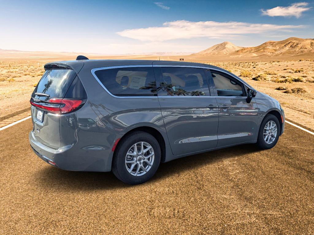 new 2025 Chrysler Pacifica car, priced at $40,891