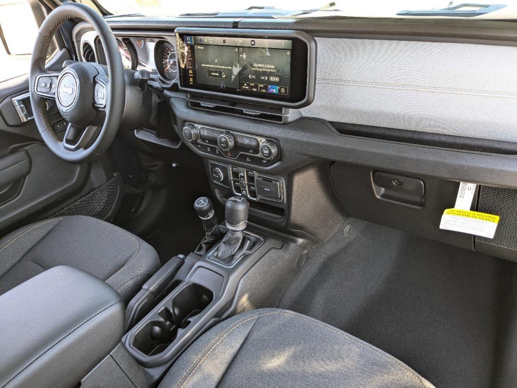 new 2025 Jeep Wrangler car, priced at $44,880