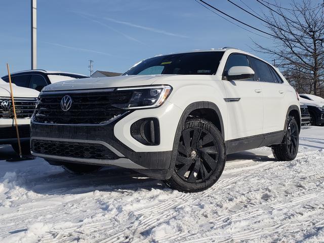 new 2025 Volkswagen Atlas Cross Sport car, priced at $44,007