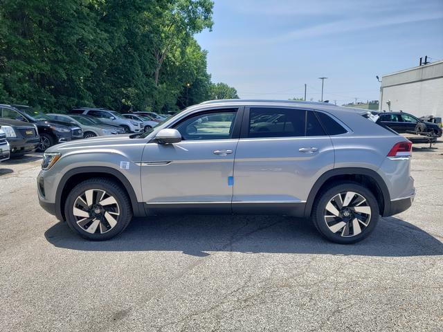 new 2024 Volkswagen Atlas Cross Sport car, priced at $46,155