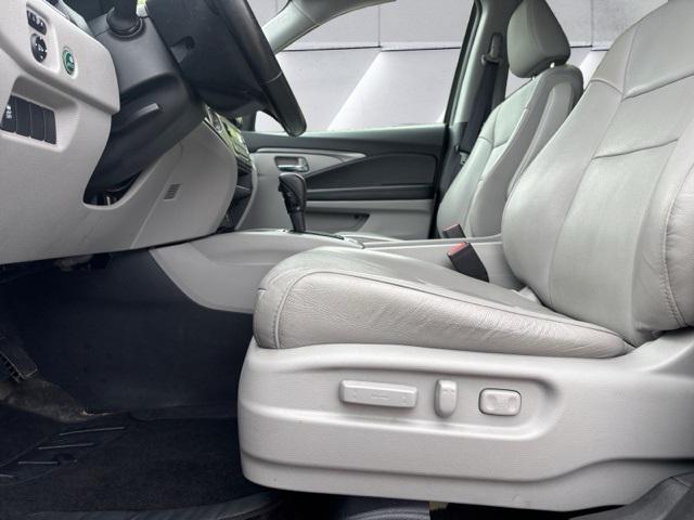 used 2016 Honda Pilot car, priced at $17,594