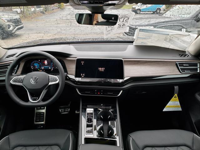 new 2026 Volkswagen Atlas car, priced at $55,748