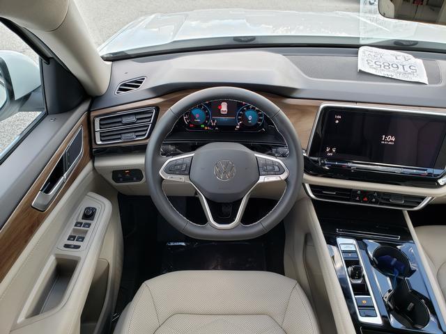 new 2026 Volkswagen Atlas car, priced at $48,170