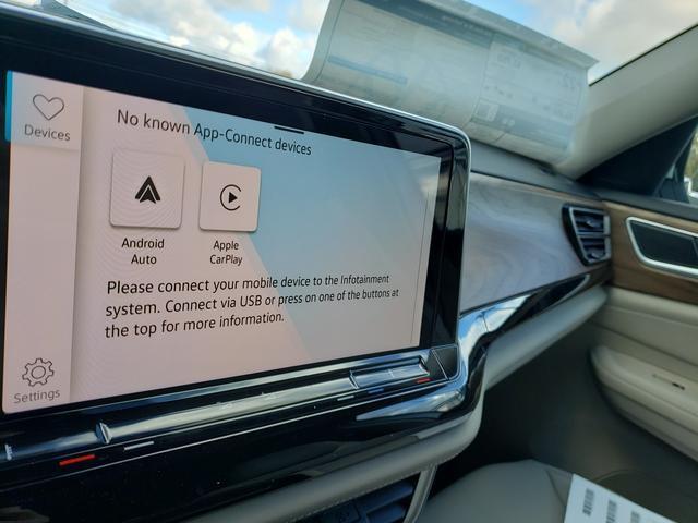 new 2026 Volkswagen Atlas car, priced at $48,170