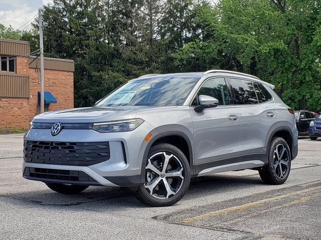 new 2025 Volkswagen Tiguan car, priced at $35,043