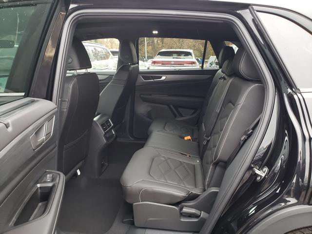 new 2026 Volkswagen Atlas Cross Sport car, priced at $47,857