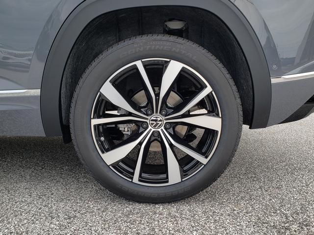 new 2025 Volkswagen Atlas Cross Sport car, priced at $51,101