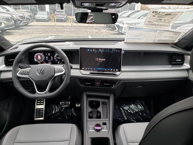 new 2026 Volkswagen Tiguan car, priced at $41,687