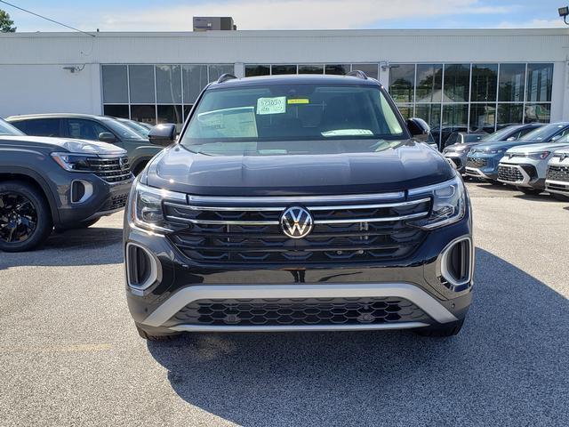 new 2025 Volkswagen Atlas car, priced at $44,443