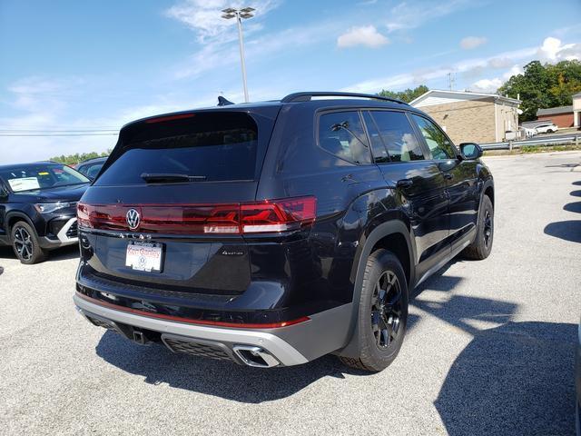 new 2025 Volkswagen Atlas car, priced at $44,443
