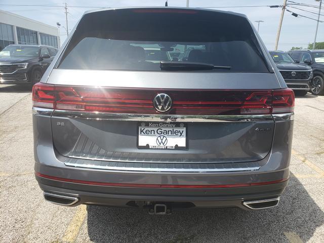 new 2024 Volkswagen Atlas car, priced at $42,838