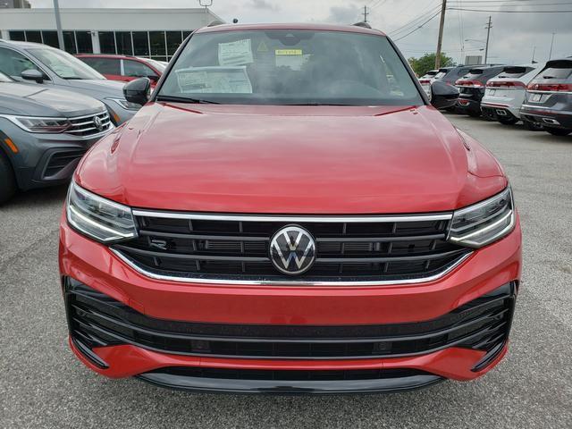 new 2024 Volkswagen Tiguan car, priced at $35,663