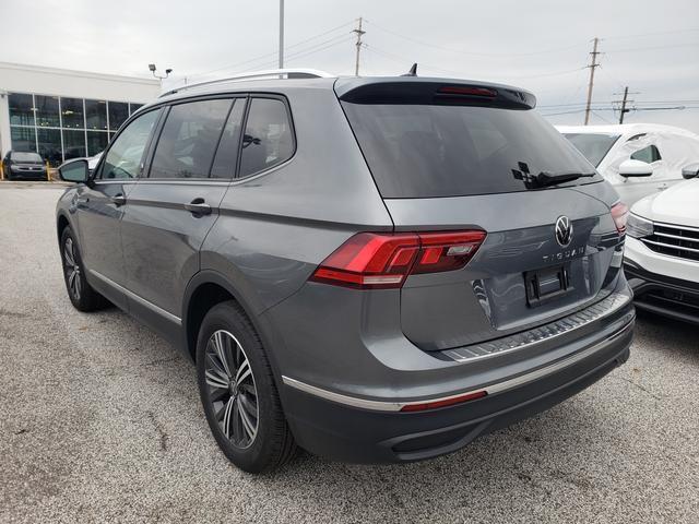 new 2024 Volkswagen Tiguan car, priced at $32,035