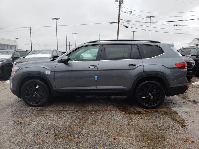 new 2025 Volkswagen Atlas car, priced at $44,327