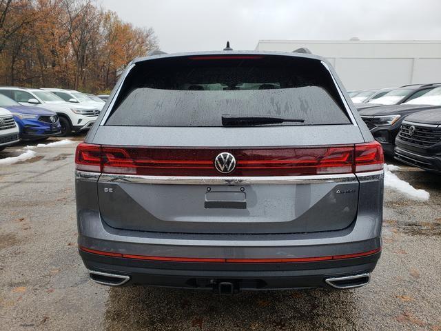 new 2025 Volkswagen Atlas car, priced at $44,327