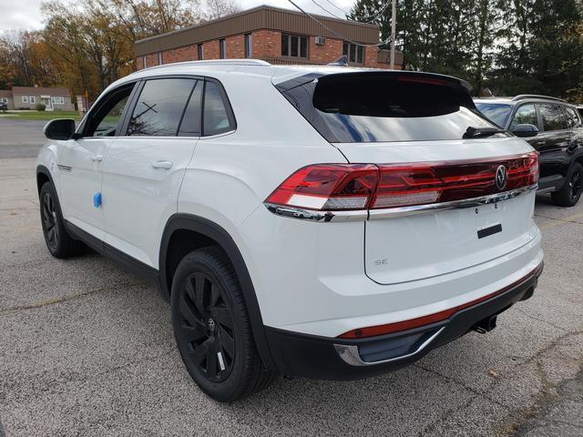 new 2025 Volkswagen Atlas Cross Sport car, priced at $44,007