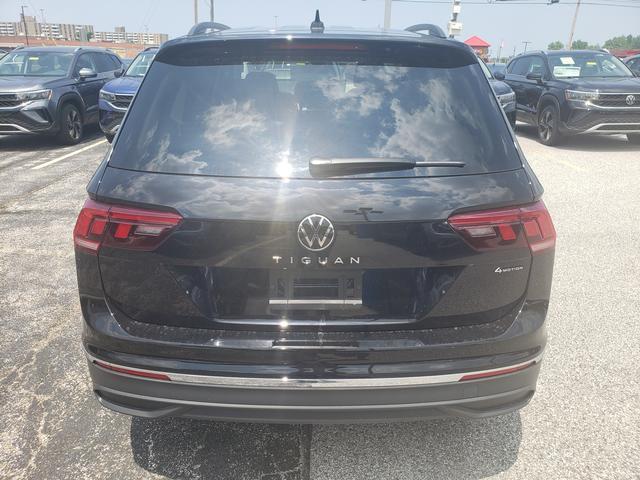 new 2024 Volkswagen Tiguan car, priced at $29,931