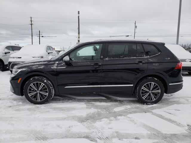 new 2024 Volkswagen Tiguan car, priced at $32,035