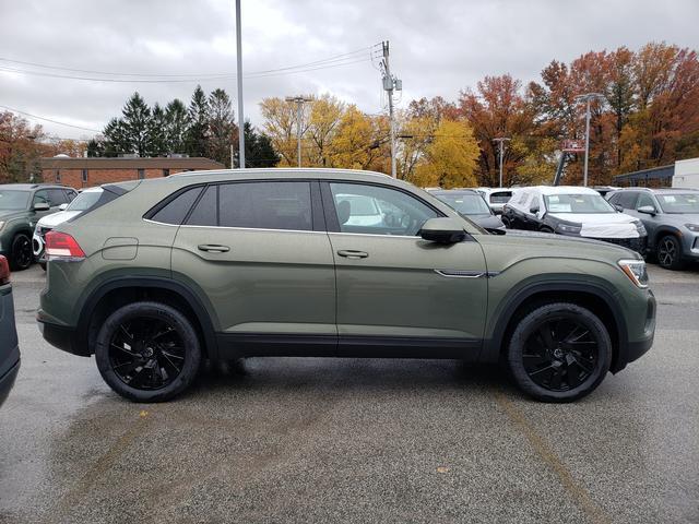 new 2026 Volkswagen Atlas Cross Sport car, priced at $46,833
