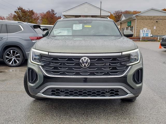 new 2026 Volkswagen Atlas Cross Sport car, priced at $46,833