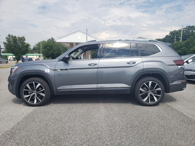 new 2024 Volkswagen Atlas car, priced at $50,647