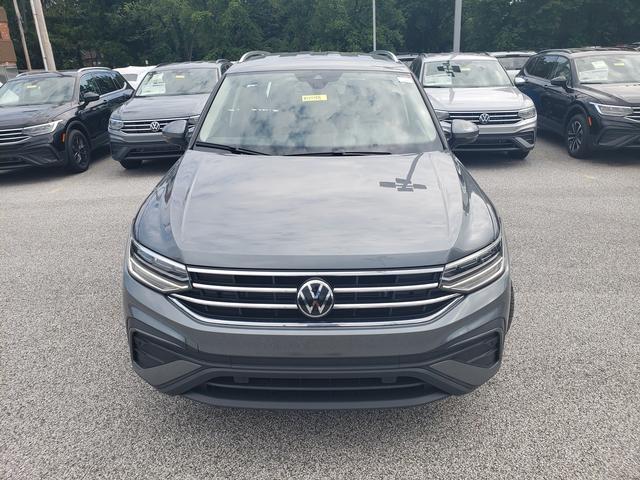 new 2024 Volkswagen Tiguan car, priced at $32,035