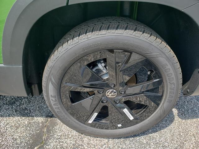 new 2025 Volkswagen Taos car, priced at $31,754