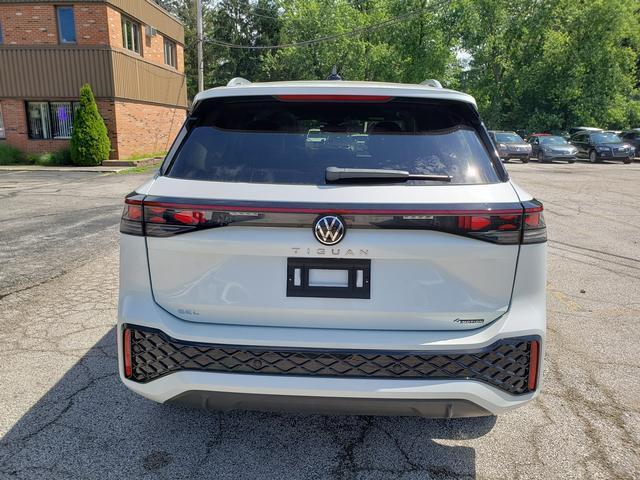 new 2025 Volkswagen Tiguan car, priced at $40,217