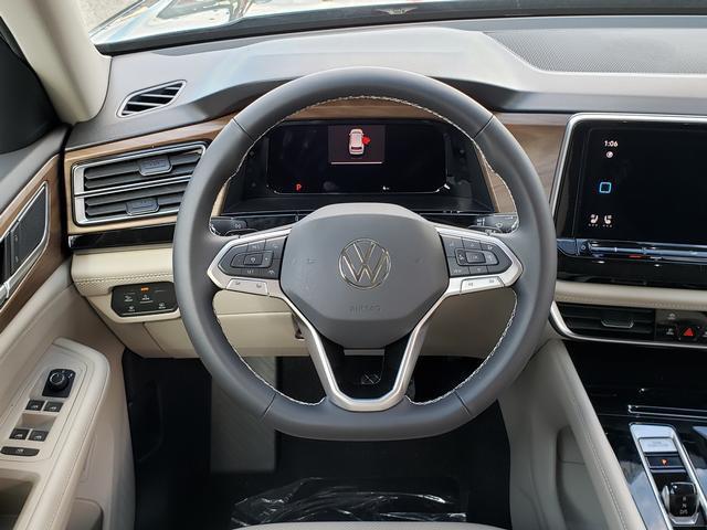 new 2026 Volkswagen Atlas car, priced at $48,220