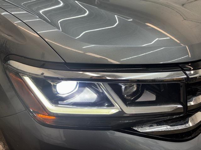 used 2021 Volkswagen Atlas car, priced at $25,264