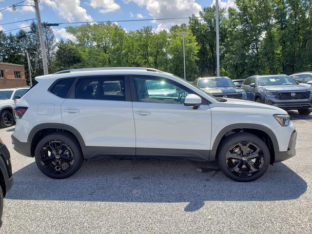 new 2025 Volkswagen Taos car, priced at $35,256