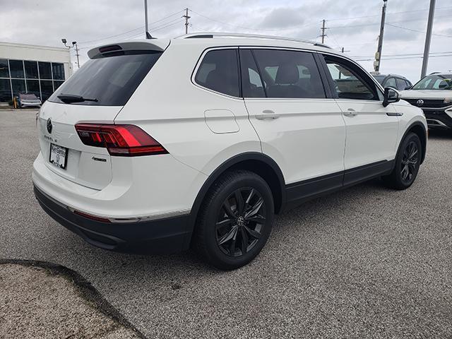 new 2024 Volkswagen Tiguan car, priced at $33,255