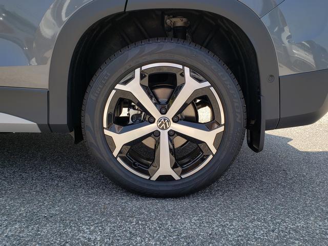 new 2025 Volkswagen Tiguan car, priced at $34,928