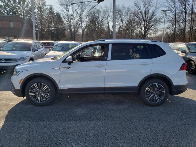 new 2024 Volkswagen Tiguan car, priced at $32,035