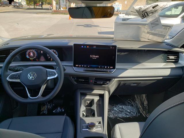 new 2025 Volkswagen Tiguan car, priced at $35,355