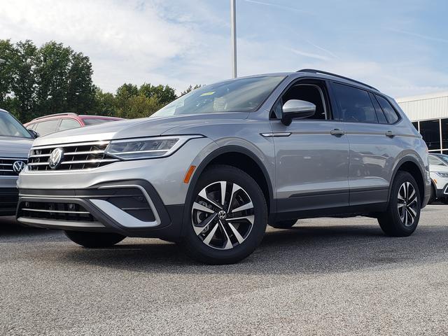 new 2024 Volkswagen Tiguan car, priced at $29,687