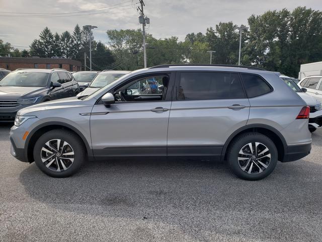 new 2024 Volkswagen Tiguan car, priced at $29,687