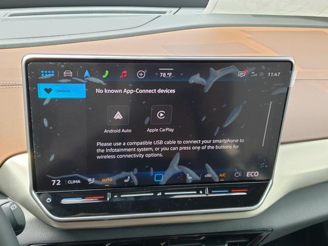 new 2025 Volkswagen ID.4 car, priced at $44,579