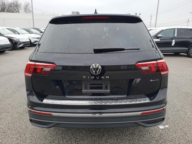 new 2024 Volkswagen Tiguan car, priced at $32,035