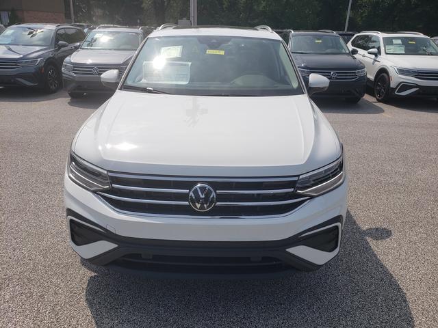 new 2024 Volkswagen Tiguan car, priced at $33,255